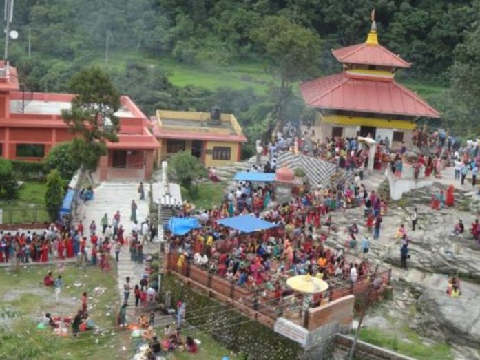 विश्व हिन्दू युवासङ्घको सम्मेलन देवघाटमा